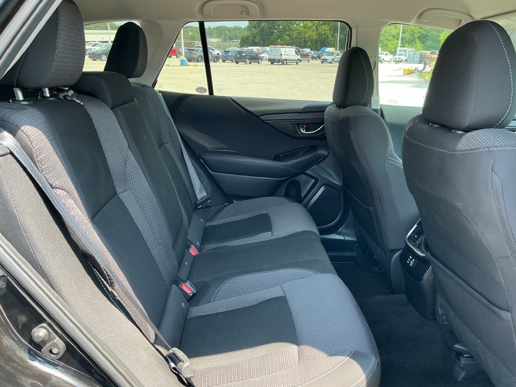 Used 2023 Subaru Outback Premium AWD/4WD image 20