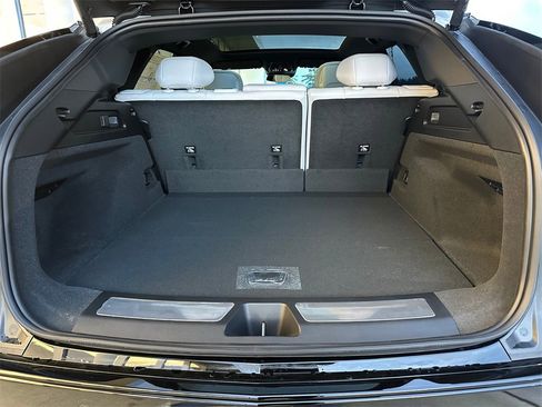 New 2026 Cadillac Lyriq Sport image 14