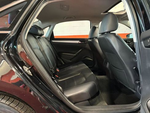 Used 2012 Volkswagen Passat 2.5 SE image 15