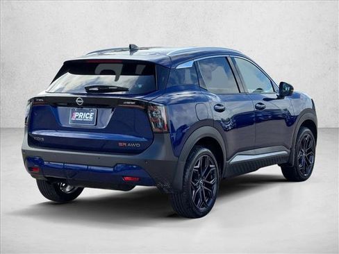 Used 2026 Nissan Kicks SR AWD/4WD image 5