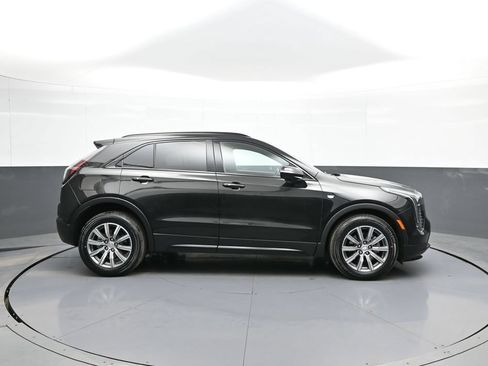Used 2023 Cadillac XT4 Sport w/ Technology Package AWD/4WD image 5
