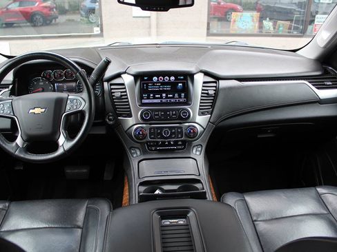 Used 2016 Chevrolet Suburban LTZ AWD/4WD image 25