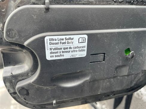 Used 2022 GMC Sierra 2500 AT4 w/ AT4 Preferred Package image 21