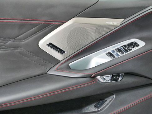 Used 2024 Chevrolet Corvette Z06 RWD image 6