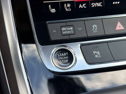 Used 2021 Audi Q8 Premium Plus w/ Premium Plus Package image 30