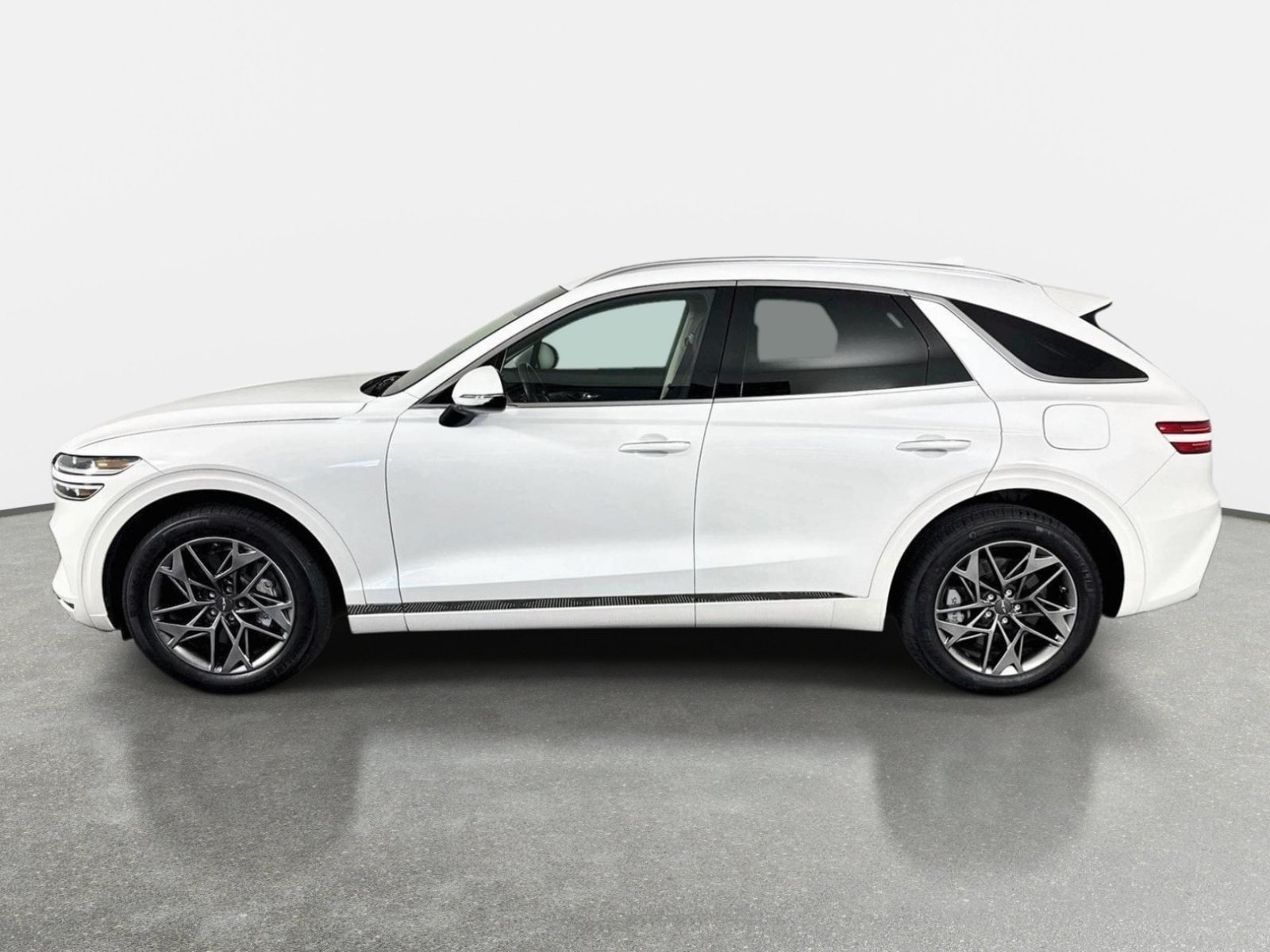 Certified 2024 Genesis GV70 2.5T w/ Select Package AWD/4WD image 8