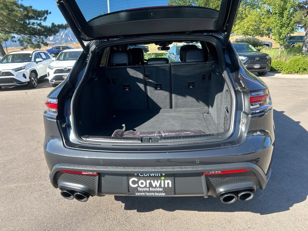 Used 2023 Porsche Macan Turbo AWD/4WD image 16