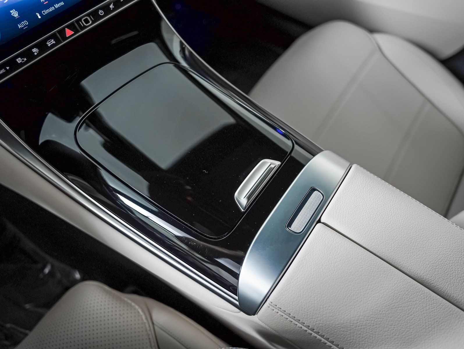 Certified 2025 Mercedes-Benz GLC 350e 4MATIC image 19