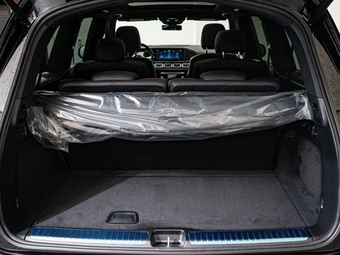 New 2026 Mercedes-Benz GLS 450 4MATIC image 18