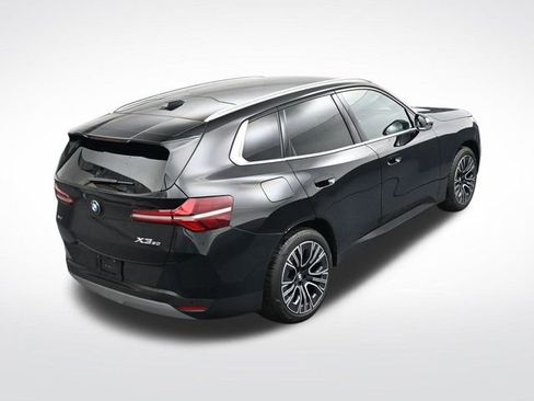 Used 2025 BMW X3 xDrive30i w/ Premium Package image 21
