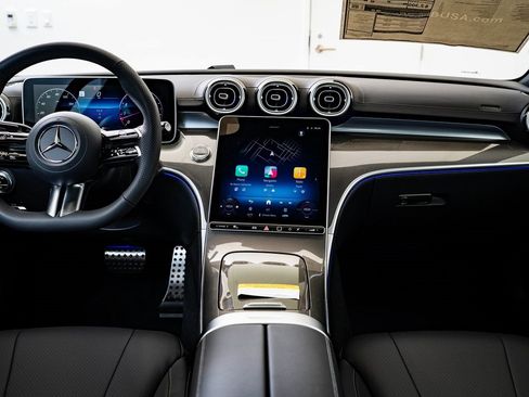 New 2026 Mercedes-Benz CLE 300 4MATIC Coupe image 32