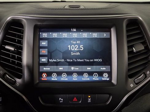 Used 2022 Jeep Cherokee Latitude Lux image 23