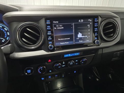 Used 2023 Toyota Tacoma TRD Off-Road w/ Technology Package AWD/4WD image 24