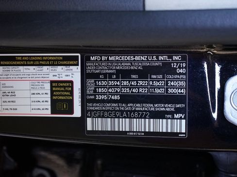 Used 2020 Mercedes-Benz GLS 580 4MATIC image 33