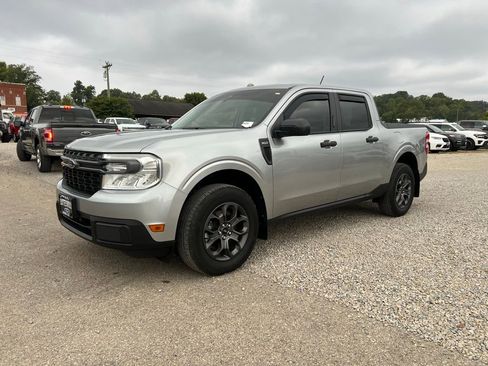 Used 2023 Ford Maverick XLT w/ Equipment Group 300A Standard image 4