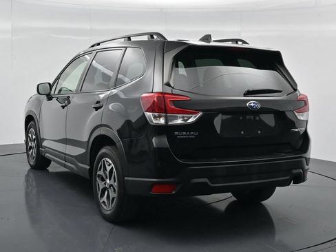 Used 2024 Subaru Forester Premium AWD/4WD image 5