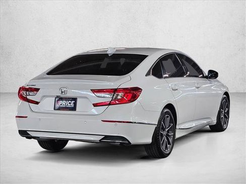 Used 2022 Honda Accord EX-L image 5