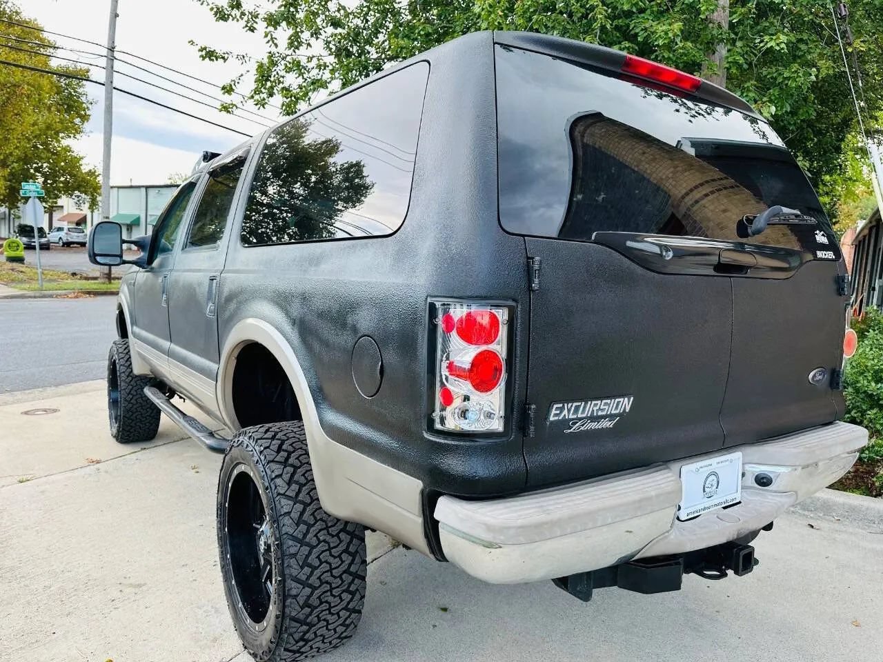 Used 2000 Ford Excursion Limited AWD/4WD image 11