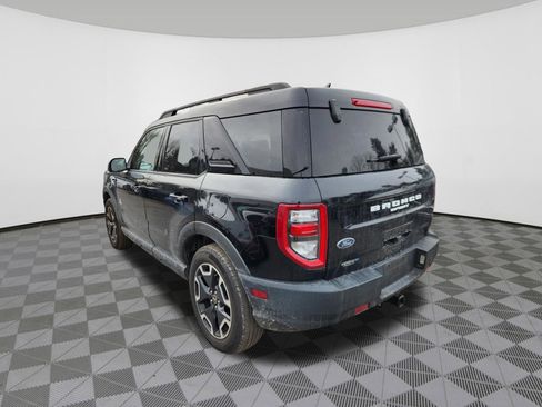 Used 2021 Ford Bronco Sport Outer Banks w/ Outer Banks Package (96D) image 3