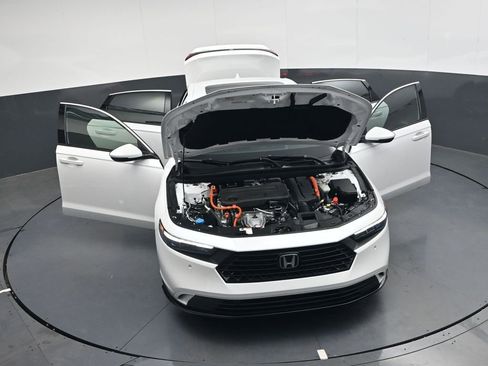 Used 2025 Honda Accord EX-L image 37