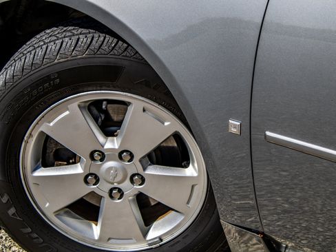 Used 2008 Chevrolet Impala LT image 10