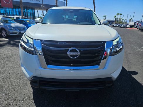 Used 2022 Nissan Pathfinder SV w/ Cargo Package FWD image 2