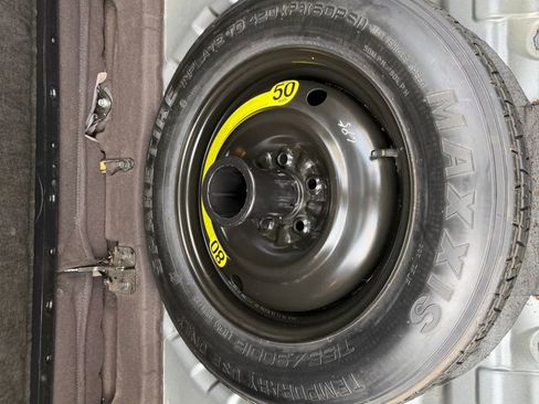 Used 2014 Hyundai Tucson SE image 17