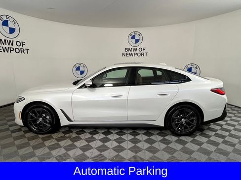 Used 2023 BMW i4 eDrive35 w/ Premium Package RWD image 9