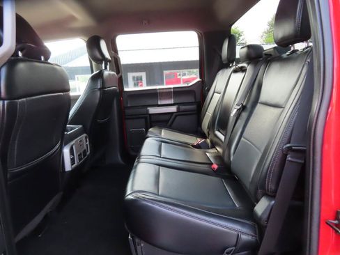Used 2019 Ford F250 Lariat w/ Lariat Ultimate Package AWD/4WD image 38
