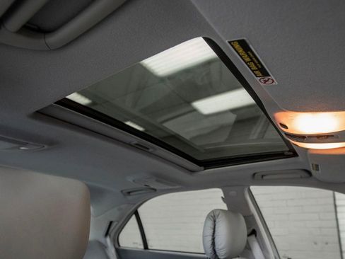 Used 2002 Mercedes-Benz S 500 image 26