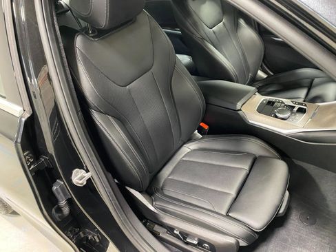 Certified 2025 BMW 330i xDrive Sedan w/ Premium Package image 20