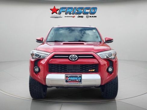 Used 2021 Toyota 4Runner TRD Off-Road Premium AWD/4WD image 2