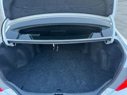 Used 2013 Toyota Camry SE image 10