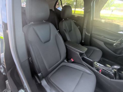 Used 2023 Buick Encore GX Select w/ Sport Touring Package FWD image 21