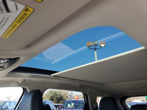 New 2025 Kia Sportage EX w/ EX Premium Package image 23