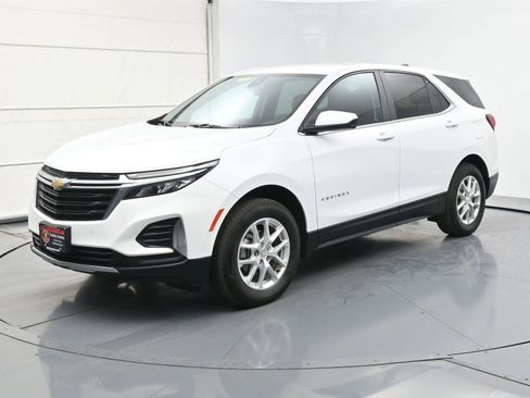 Used 2023 Chevrolet Equinox LT image 1