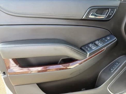 Used 2019 GMC Yukon SLT w/ Open Road Package image 21