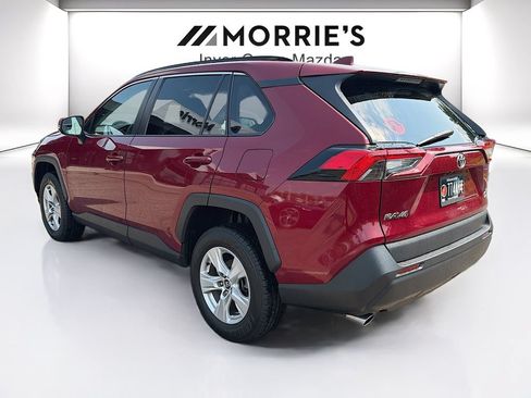 Used 2021 Toyota RAV4 XLE w/ XLE Grade Weather Package AWD/4WD image 7
