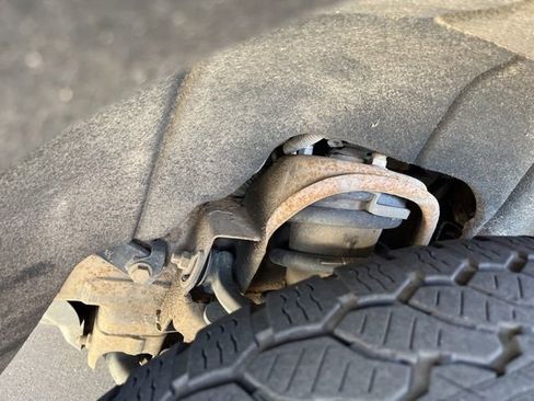 Used 2018 GMC Sierra 1500 SLT w/ Texas SLT Premium Package image 4