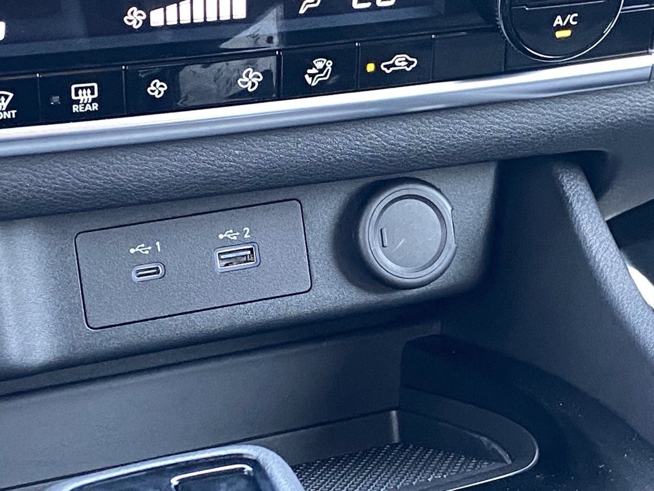 Certified 2023 Nissan Rogue SV FWD image 21