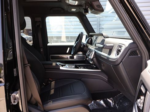 Used 2026 Mercedes-Benz G 550 image 33