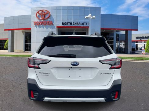 Used 2021 Subaru Outback Limited AWD/4WD image 5