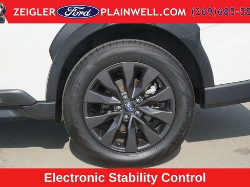 Used 2025 Subaru Outback Onyx Edition AWD/4WD image 10