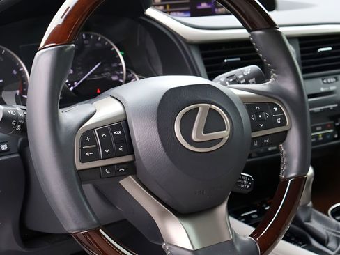 Used 2019 Lexus RX 350 AWD w/ Navigation Package image 18