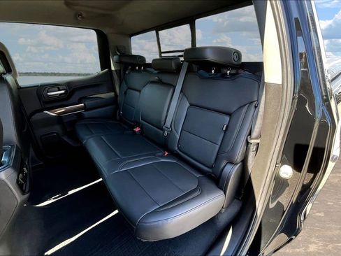 Used 2019 Chevrolet Silverado 1500 RST image 25