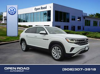 Used 2022 Volkswagen Atlas Cross Sport SE w/ Panoramic Sunroof Package video 1