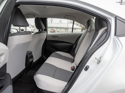 Used 2024 Toyota Corolla LE image 17