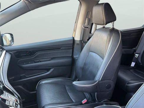 Used 2024 Honda Odyssey Elite image 14
