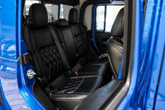 Used 2020 Jeep Gladiator Rubicon AWD/4WD image 33