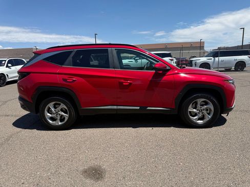 Used 2022 Hyundai Tucson SEL w/ Cargo Package AWD/4WD image 4